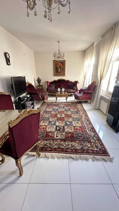 (( ۶۸ متر یکخوابه غرق در نور واقع در سعادت آباد ))