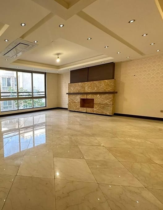 سعادت آباد ، ۲۹۰متر ، ۴ خواب ، مشاعات کامل