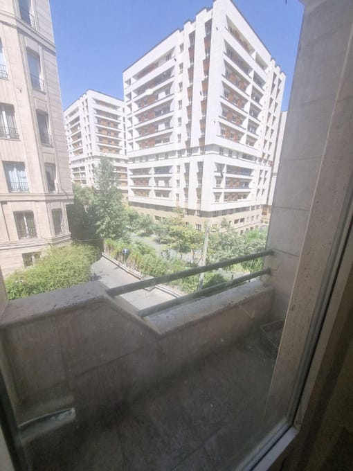 آپارتمان ۸۰ متر سعادت آباد