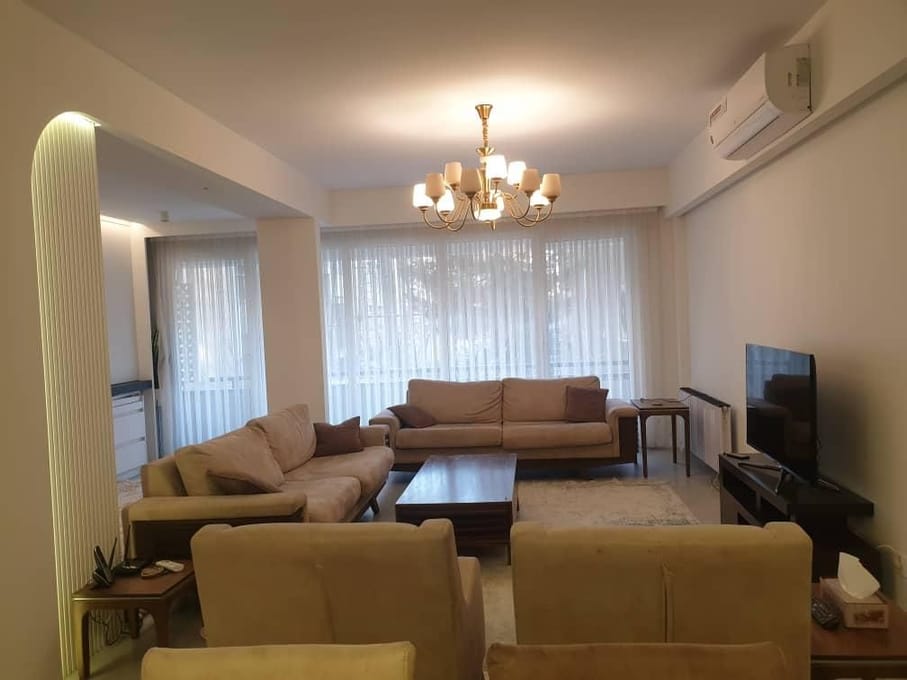 سعادت آباد، ۱۲۵متری، دوخواب